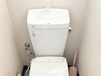 トイレリフォーム 自動開閉機能が便利な快適トイレ